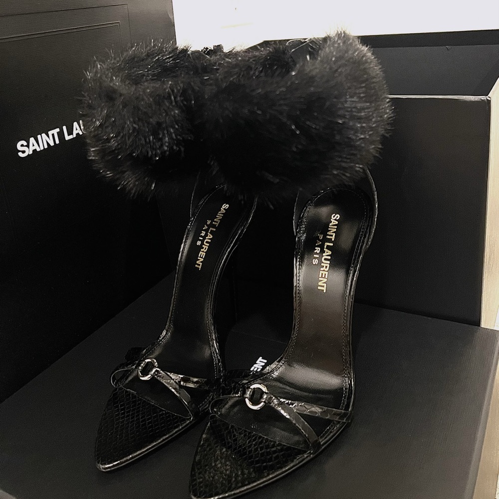 Saint Laurent Gippy 110mm fur-trim high heels